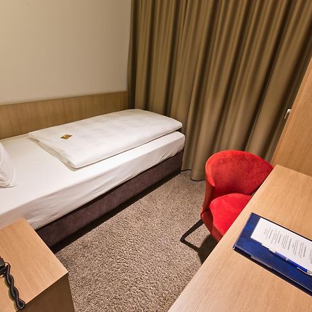 Astor & Aparthotel Köln Kültér fotó