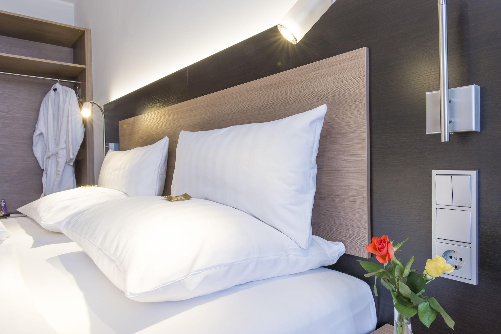 Astor & Aparthotel Köln Kültér fotó