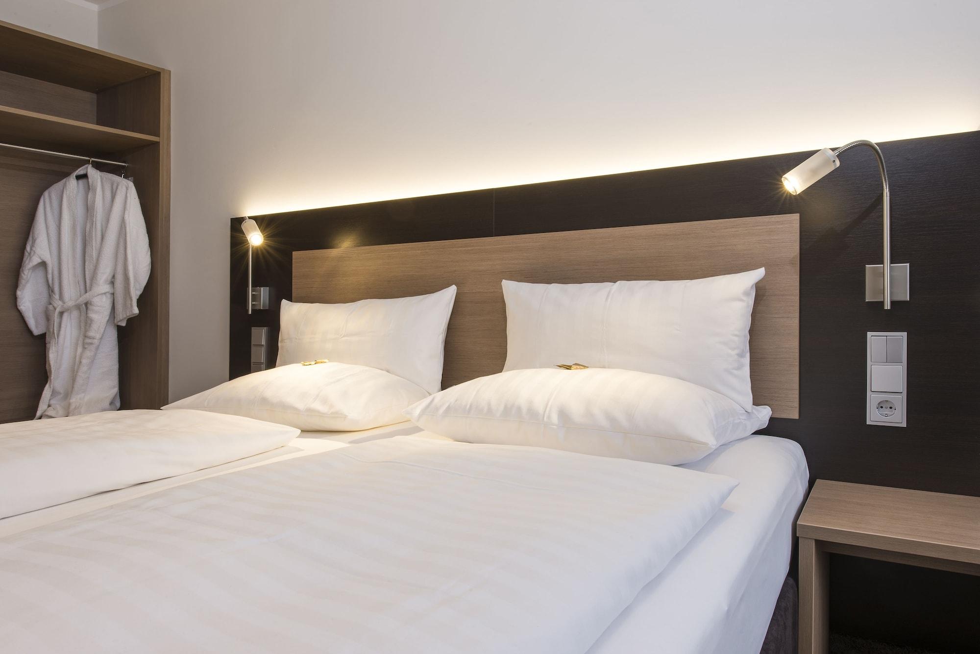 Astor & Aparthotel Köln Kültér fotó